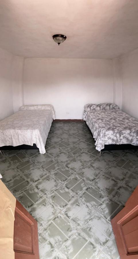 Hostal Hollywood Inn Rionegro Dış mekan fotoğraf